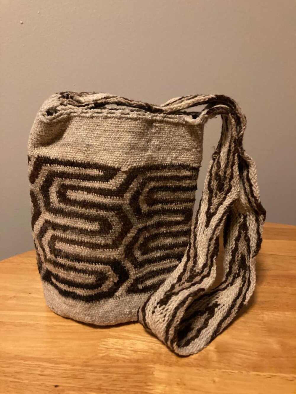 Medium Arhuaco Colombian Mochila
